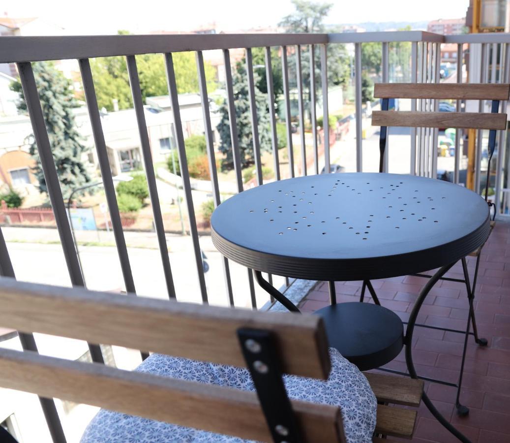 La Casa Di Valentino - Grazioso Ed Ampio Bilocale Apartment Asti Luaran gambar