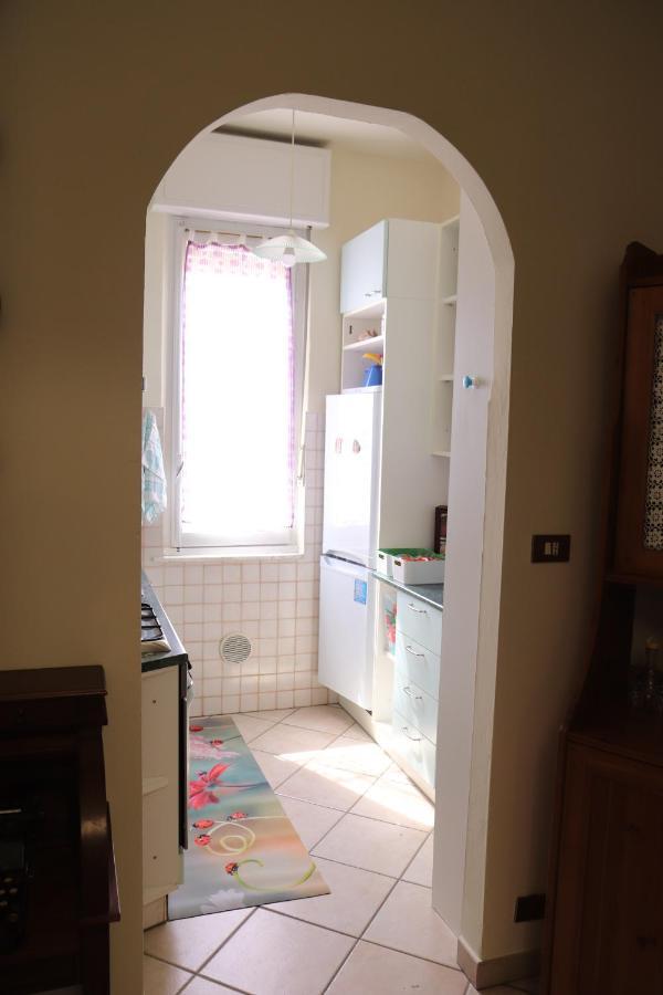 La Casa Di Valentino - Grazioso Ed Ampio Bilocale Apartment Asti Luaran gambar